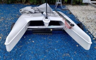 ufo foiling catamaran