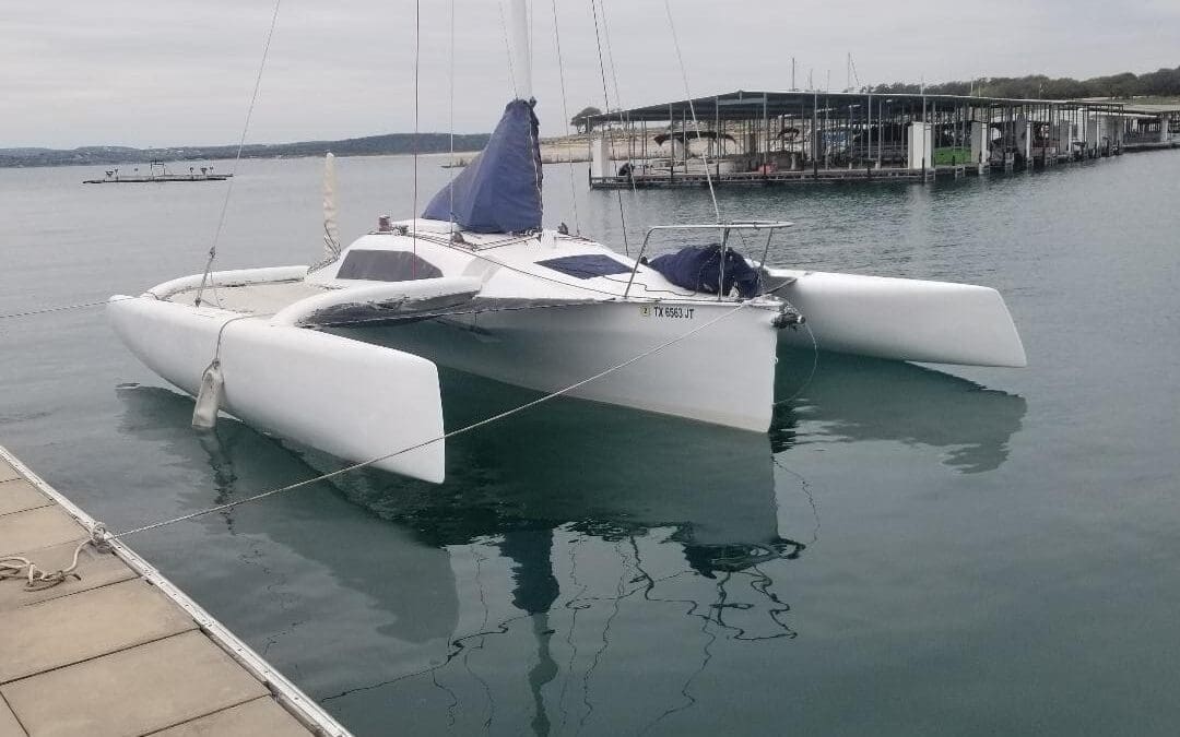 Farriar F25C Trimaran Modified amas